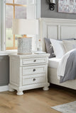 Robbinsdale Queen Bedroom Set