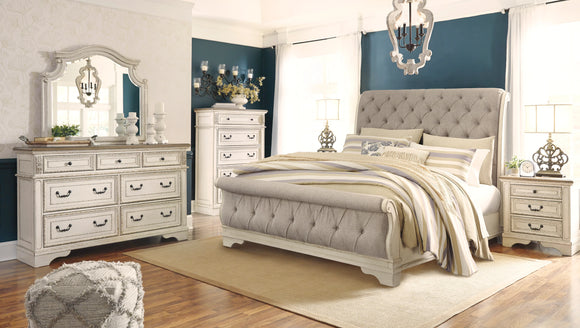 Realyn King Upholstered Bedroom Set