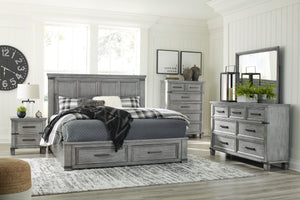 Russelyn King Bedroom Set